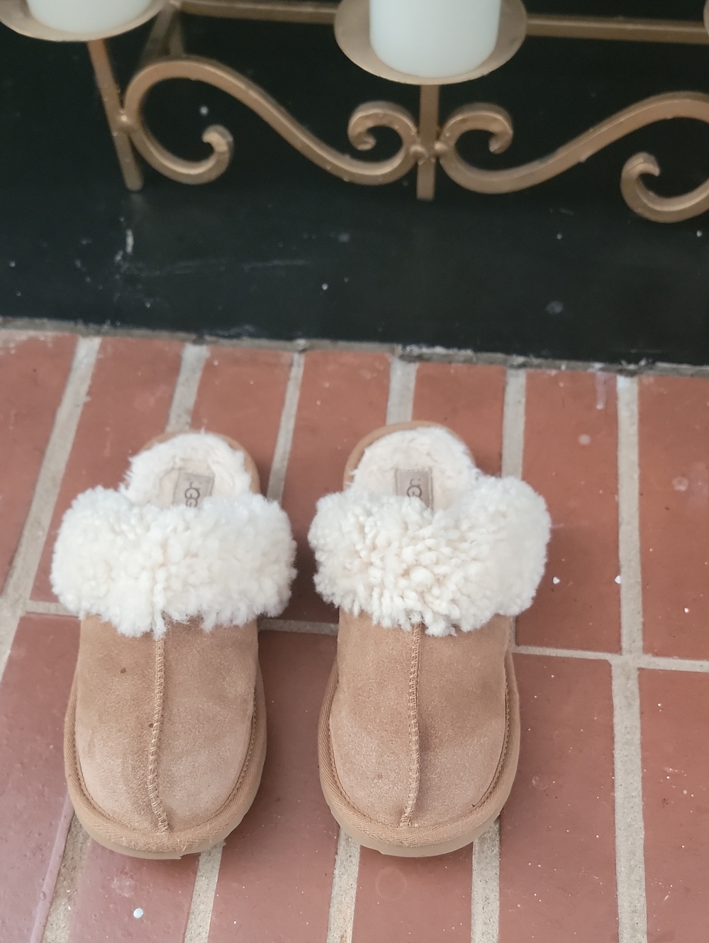 UGG Kids Chestnut Suede Slip-On Shearling Clog